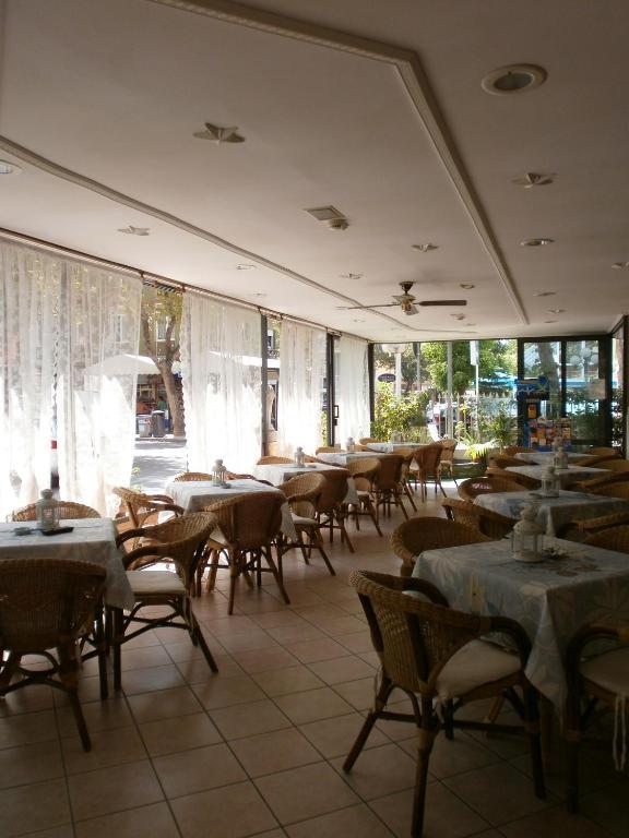 Hotel Alfredo'S Rimini Eksteriør billede